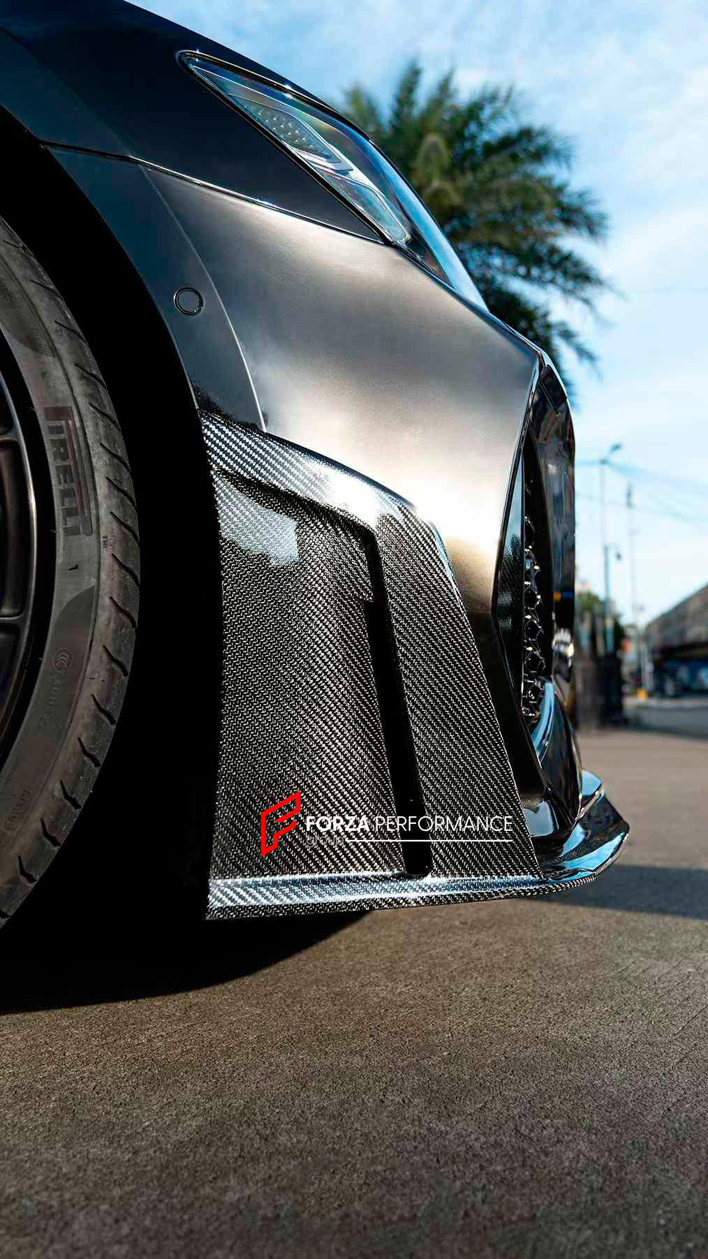 DRY CARBON BODY KIT for AUDI RS7 C8 2019+
Set includes:
Front Lip
Side Skirts
Rear Diffuser with LED Lights
Material: Dry Carbon
* Each part can be sent separately
NOTE: Professional installation is required