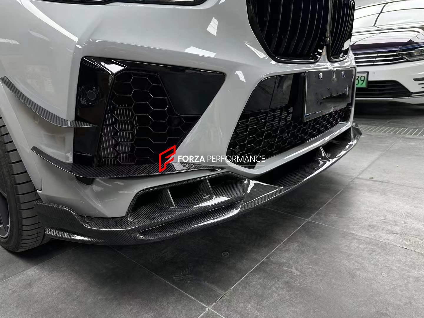 DRY CARBON BODY KIT for BMW X5M F95 2020 - 2023  Set includes:  Front Lip Front Canards Side Skirts Roof Spoiler Rear Spoiler Rear Diffuser