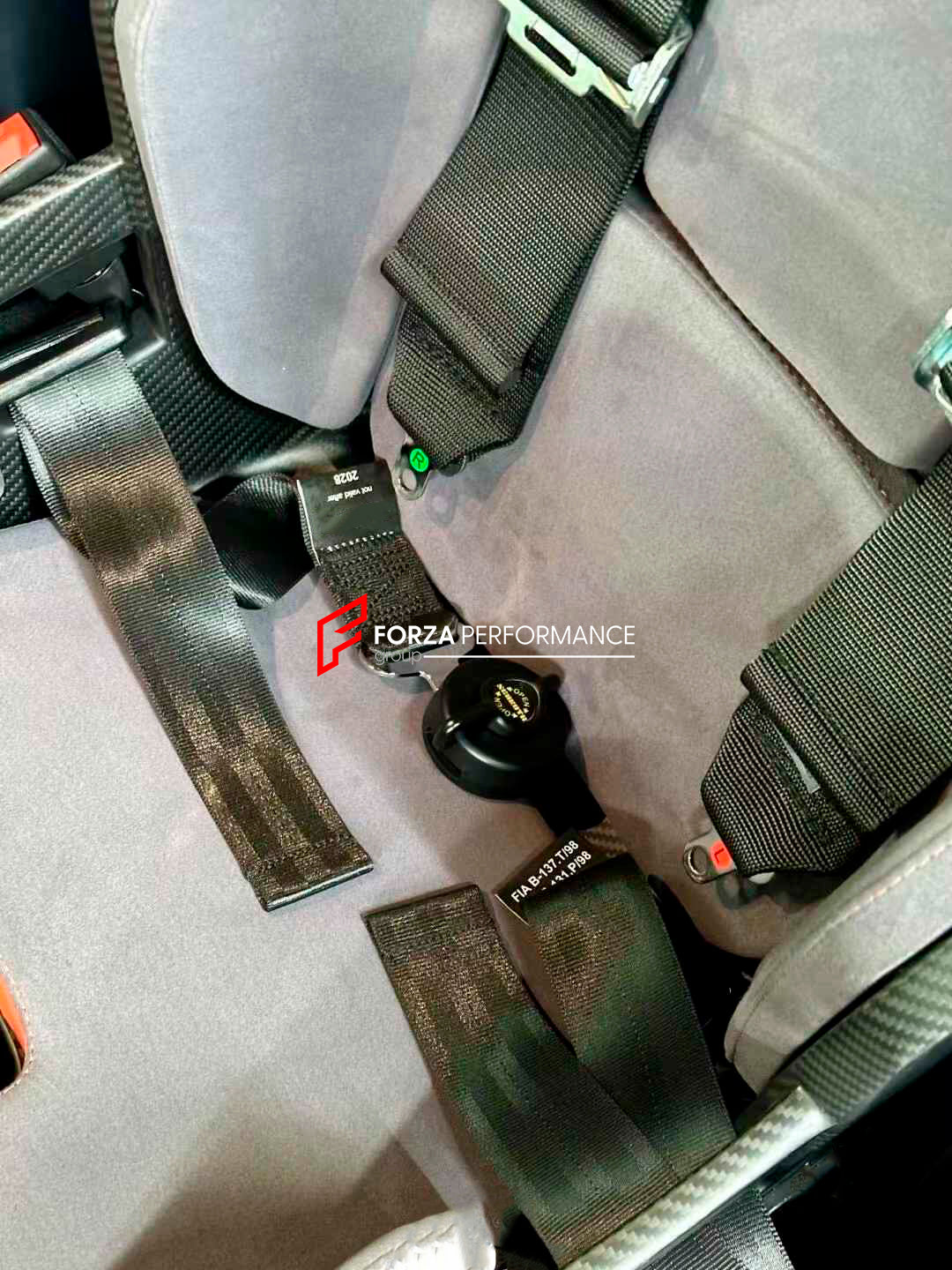 DRY CARBON CAR SEATS for BMW M3 G80 G81 FACELIFT 2022 - 2024
DRY CARBON CAR SEATS for BMW M3 G80 G81 FACELIFT 2022 - 2024 are specialized seats designed for racing cars, providing optimal support, safety, and comfort for drivers during high-speed races. They are ergonomically designed and made from high-quality materials to enhance performance and reduce fatigue during extended racing sessions.
Will fit on: BMW M3 G80 G81 FACELIFT 2022 - 2024
Material: Alcantara, Foam, Dry carbon
NOTE: Professional inst