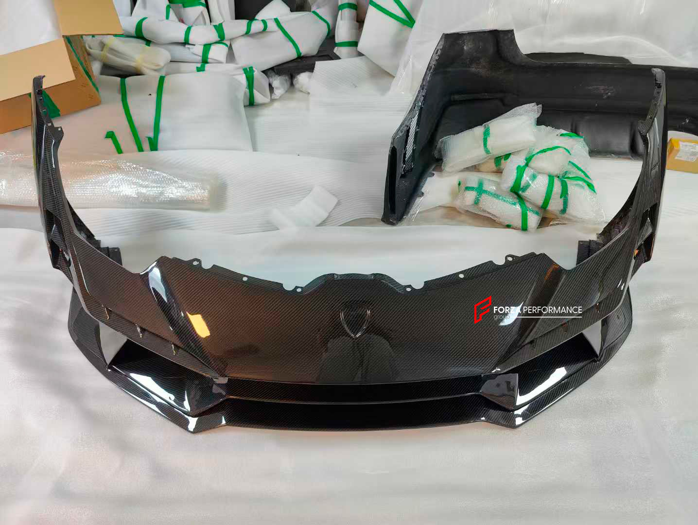 DRY CARBON FRONT BUMPER HOOD for LAMBORGHINI HURACAN LP580 LP610 EVO upgrade to HURACAN TECNICA
Set includes:
Front Bumper
Hood / Bonnet
Material: Dry Carbon
Contact us for pricing
