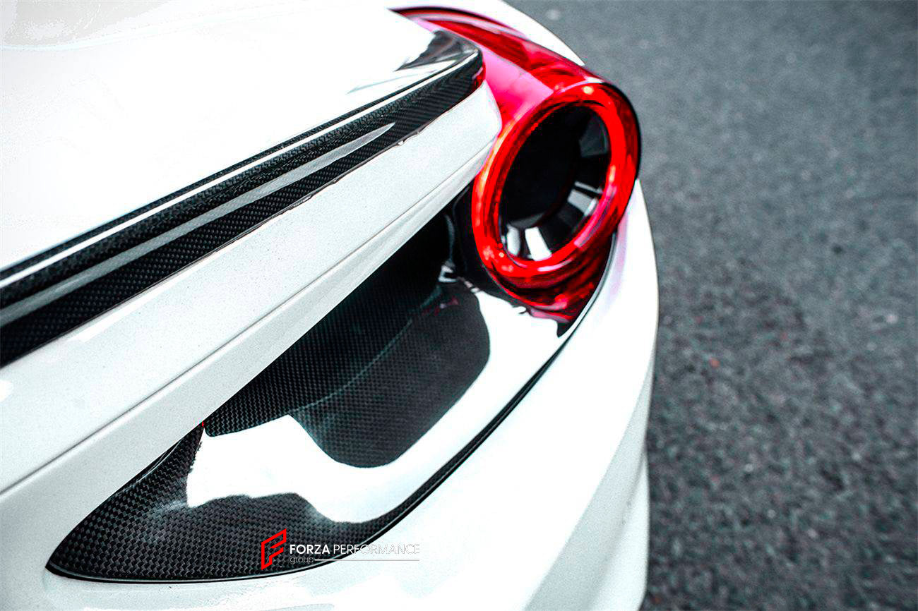 DRY CARBON REPLACEMENT REAR TAIL LIGHT COVERS for FERRARI 488 GTB SPIDER 2015 - 2020
Set includes:
Rear Tail Light Covers
Material: Carbon Fiber
NOTE: Professional installation is required