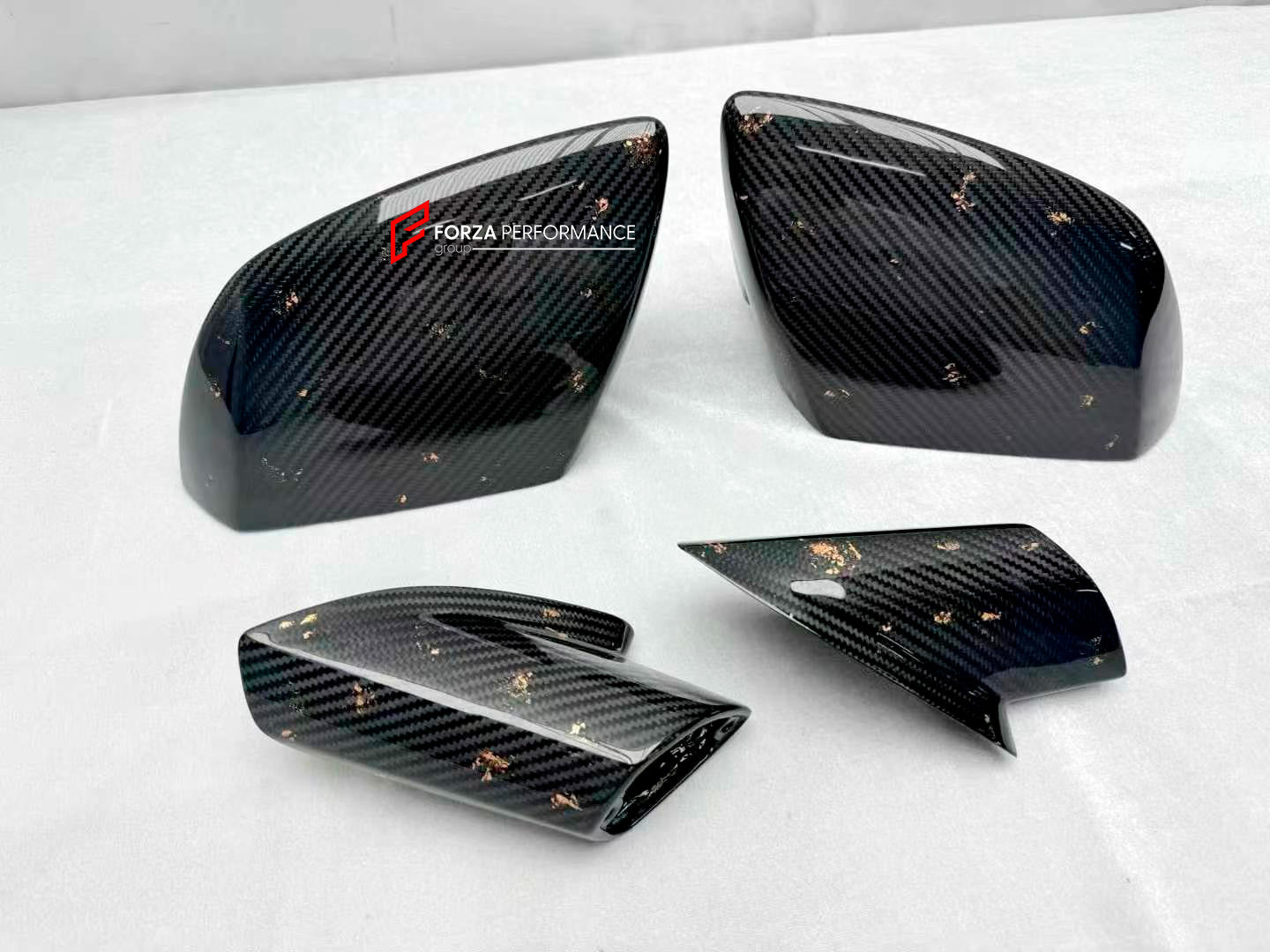 DRY CARBON REPLACEMENT SIDE MIRROR COVERS for LAMBORGHINI HURACAN LP580 LP610 EVO
Set includes:
Side Mirror Covers
Material: Dry Carbon Fiber
Note: Professional installation is required.
CONTACT US FOR PRICING