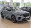 CARBON BODY KIT for BENTLEY BENTAYGA FACELIFT 2020+
Set includes:
Front Lip
Side Skirts
Roof Spoiler
Rear Diffuser
Material: Dry Carbon + Plastic
Note: Professional installation is required.