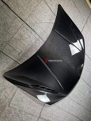 CONVERSION BODY KIT FOR LAMBORGHINI URUS UPGRADE TO PERFOMANTE  Set includes:  Front bumper assembly Front Lip Hood/Bonnet Mirror Covers Side Skirts Side fender flares Rear bumper assembly Rear canards Rear Diffuser