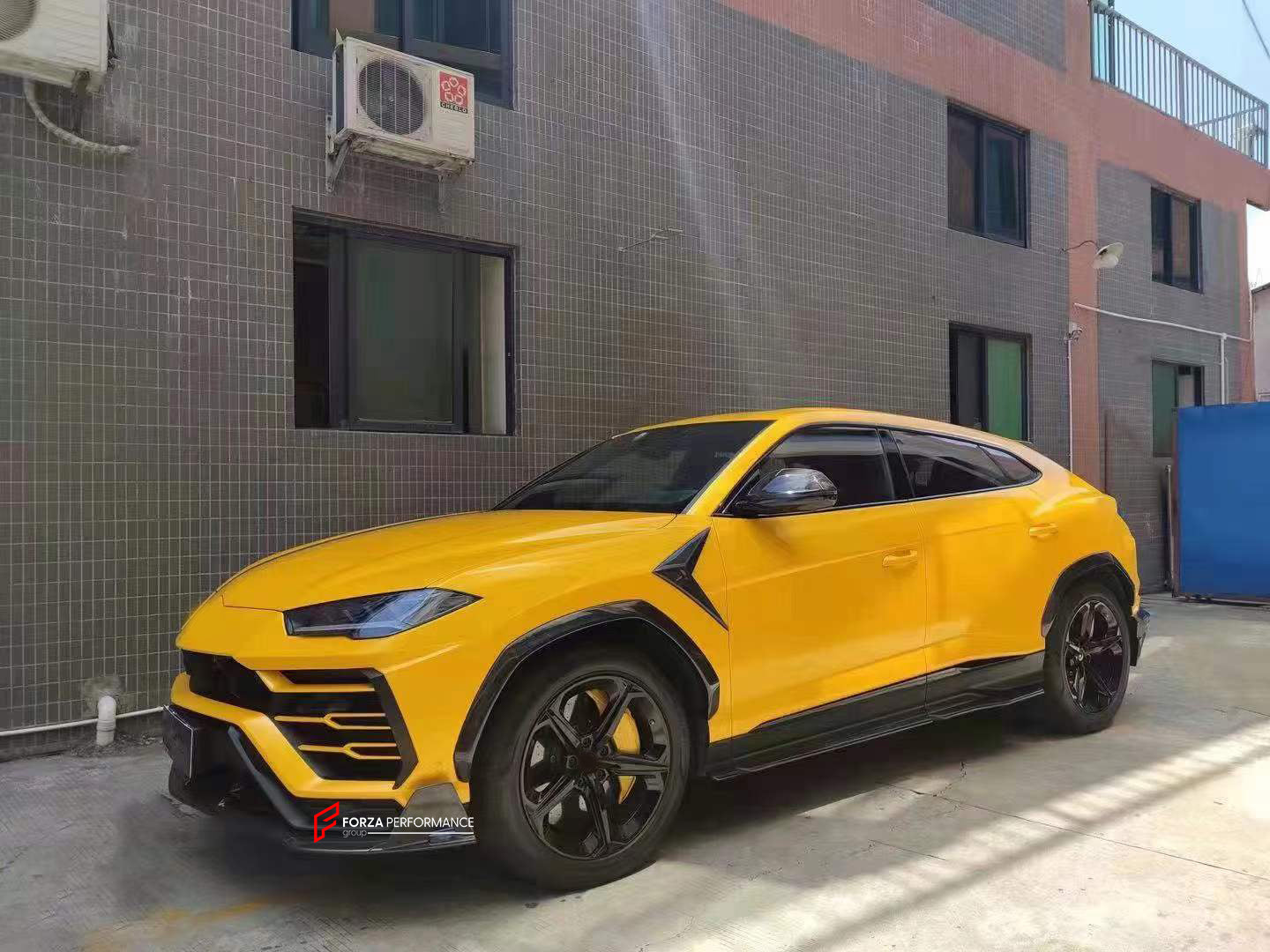 MANSORY SOFT KIT LAMBORGHINI URUS CARBON BODY KIT FRONT LIP DIFFUSER SPOILER