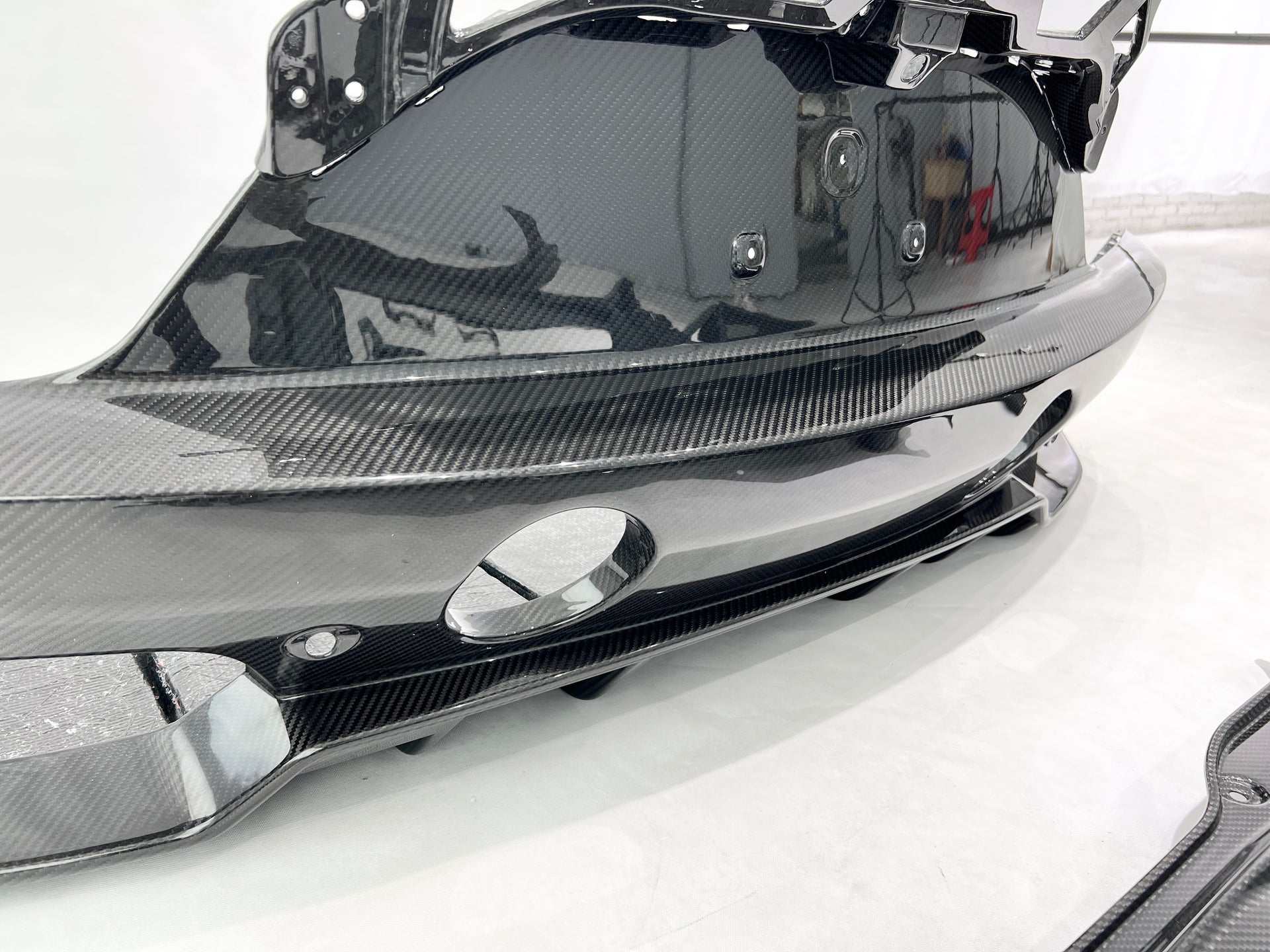 OEM STYLE DRY CARBON BODY KIT FOR MASERATI MC20 2020+