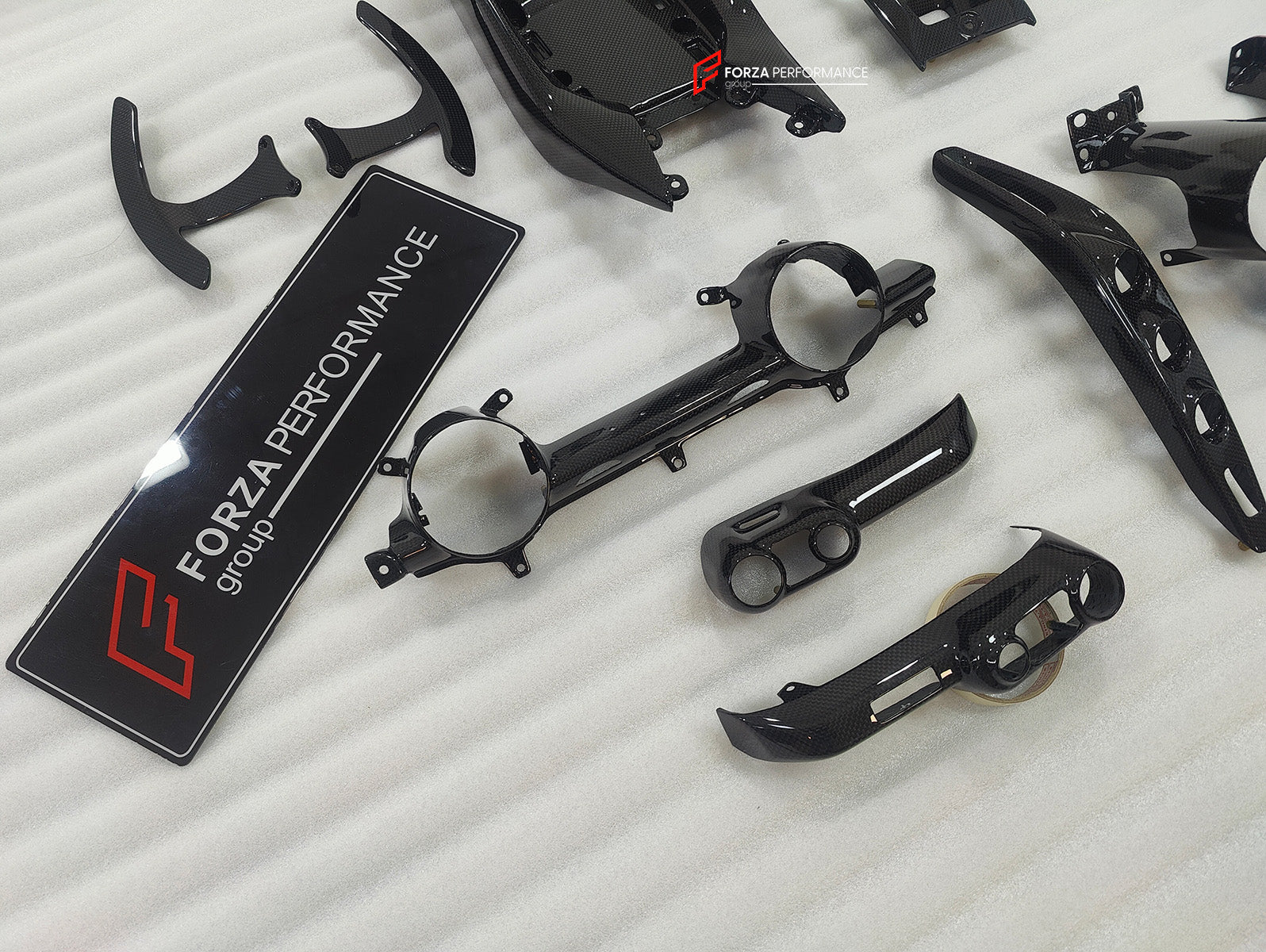 OEM DRY CARBON INTERIOR PARTS for FERRARI 812 SUPERFAST | GTS 2017 +
Set includes:
Dashboard Trims
Shift Paddles
Centre Console Box
Material: Dry Carbon
Note: Professional installation is required.
Contact us for pricing.