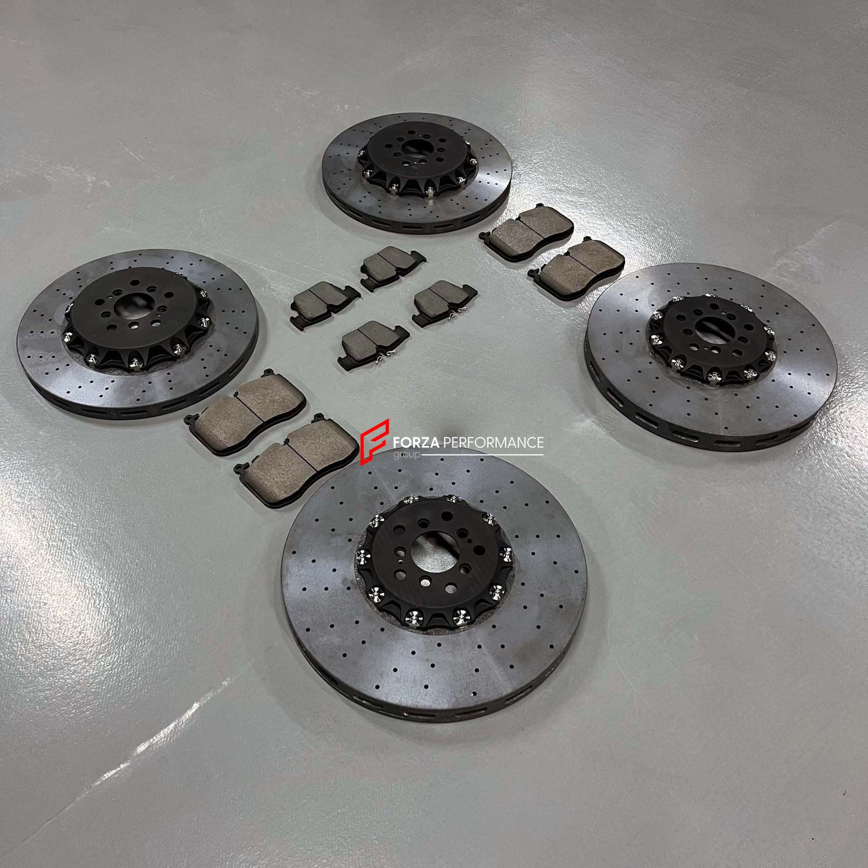 REPLACEMENT CARBON CERAMIC BRAKE DISK ROTORS for BMW XM G09 2023+
Forza Performance Group offers various types of big brake kits, all types of aftermarket brake calipers, as well as genuine original brands of all types, such as AP Racing, Brembo, Akebono, AMG, M Performance, Audi, Porsche, Lamborghini, Toyota TRD, etc.
Material: Carbon Ceramic
Current set includes:
2x Front Brake Discs 420 mm
2x Rear Brake Discs 398 mm
4x Brake Pads
PLEASE INCLUDE YOUR VIN, MODEL AND YEAR WHEN PURCHASING.