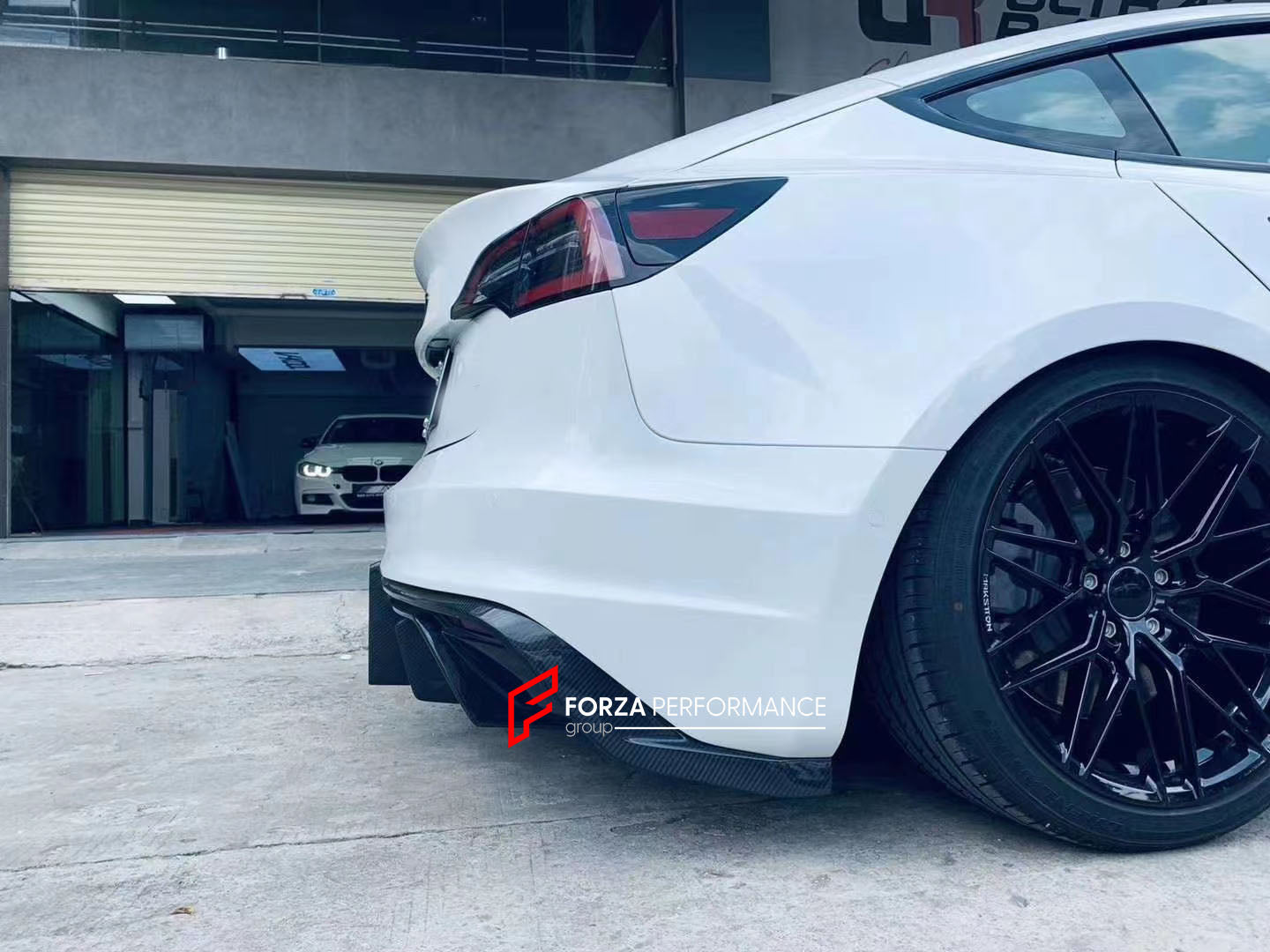 DRY CARBON BODY KIT FOR TESLA MODEL 3 2016+