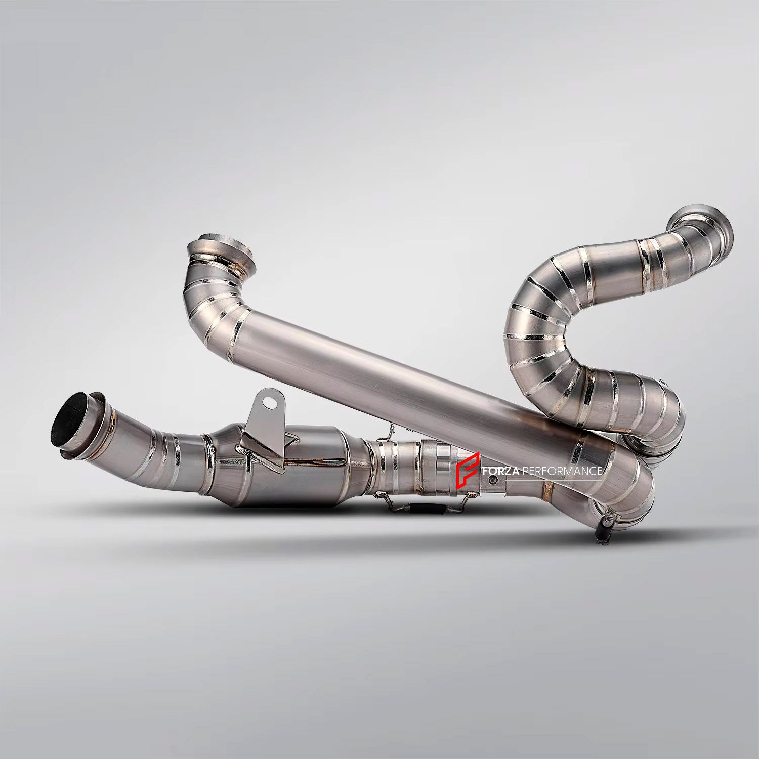TITANIUM MOTORCYCLE EXHAUST SYSTEM for KTM DUKE SUPER DUKE 1290 1390
Set include:
Header
2-1 Merge Collector
Resonator
Mid pipe
Link Pipe
Exhaust Slip Ons
Material: Titanium (can be made in Stainless Steel)
NOTE: Professional installation is required.
FEATURES:
Engineered Digital prototyping using 3D CAD design software, each car model chassis has been 3D laser scanned in the factor
Factory run all test cars on Italian 1200HP Dyno machine, to make the best performance design of exhaust
CNC bend