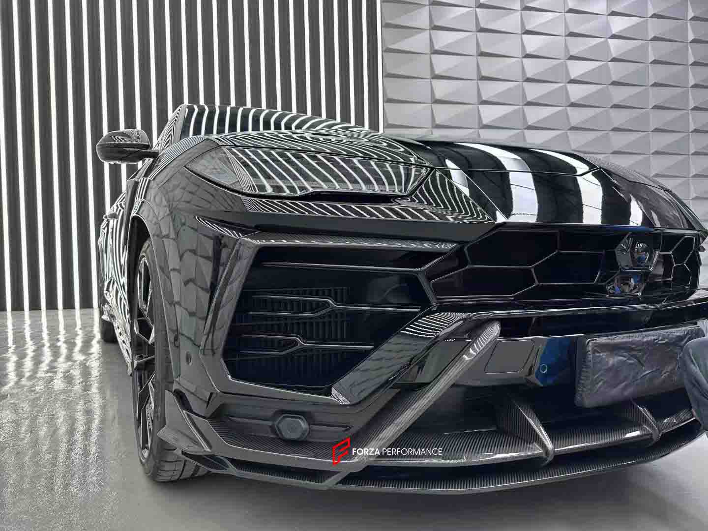TOPCAR CARBON FIBER SOFT KIT for LAMBORGHINI URUS 2018+  Set includes:  Front Lip Fender Flares Fender Trims Side Skirts Mirror Covers Diffuser Exhaust Tips Trunk Spoiler Roof Spoiler