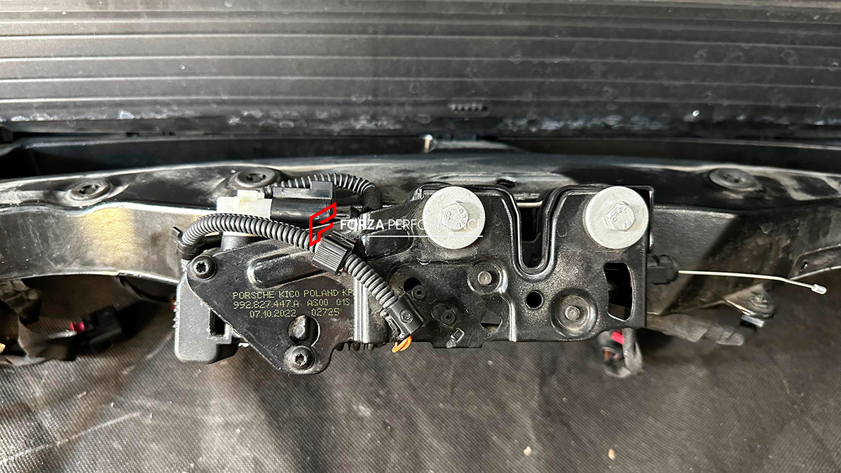 Used Genuine OEM Porsche Spolier Drive Unit with Rear Duck Spoiler for Porsche 911 992.1 GT3 TOURING 2021-2024