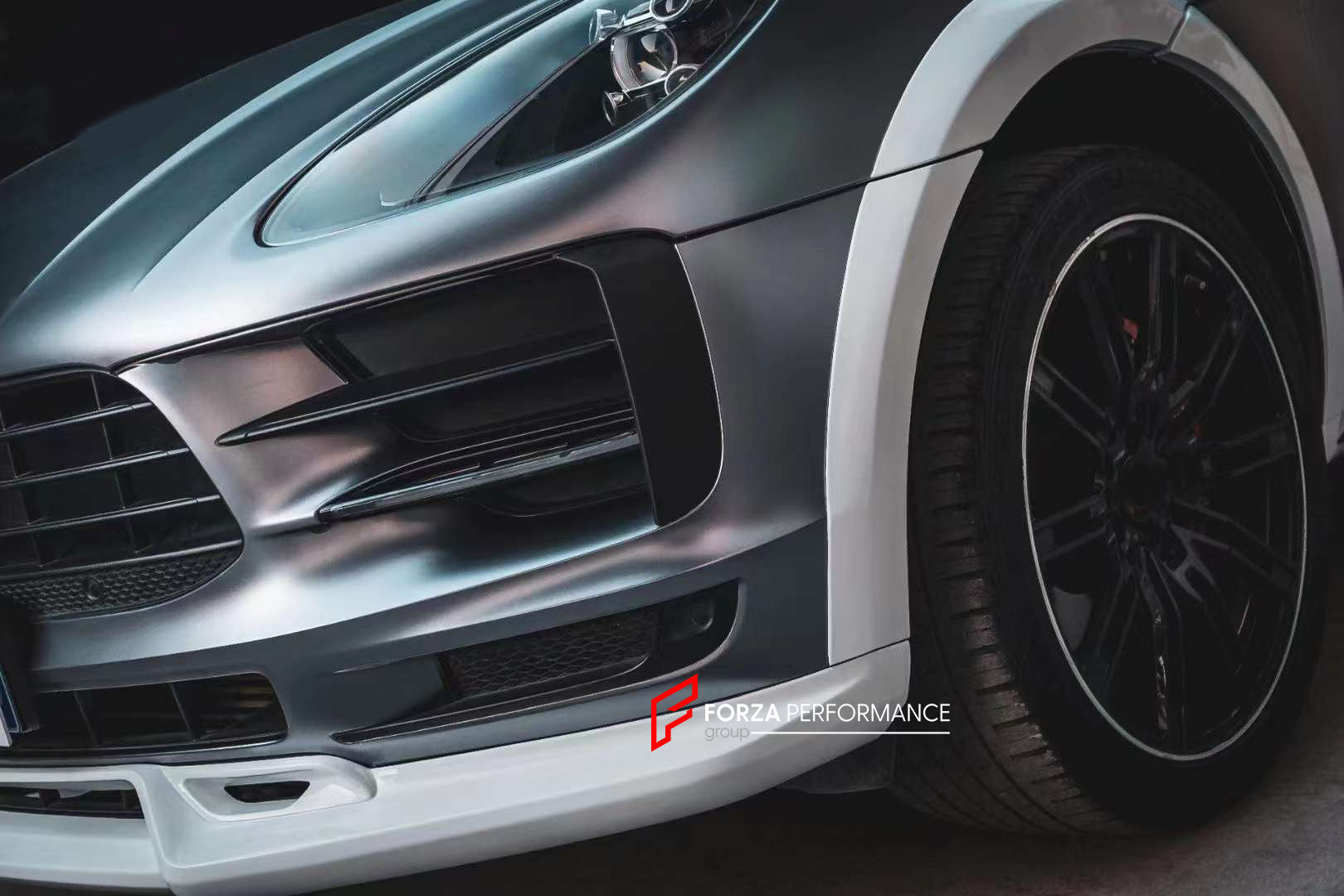 WIDE BODY KIT FOR PORSCHE MACAN 95B.2 TKT STYLE