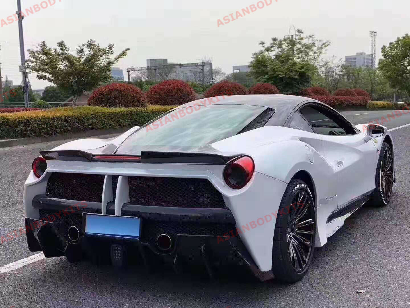 BODY KIT for FERRARI 488 GTB / SPIDER 2015-2019 - Forza Performance Group