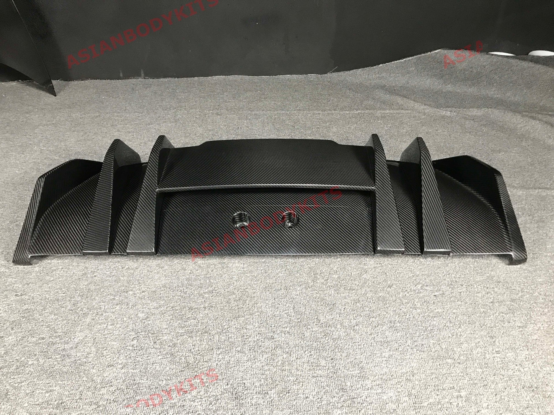 AUDI R8 V8 4S 2015 - 2019 DRY CARBON FIBER REAR DIFFUSER
