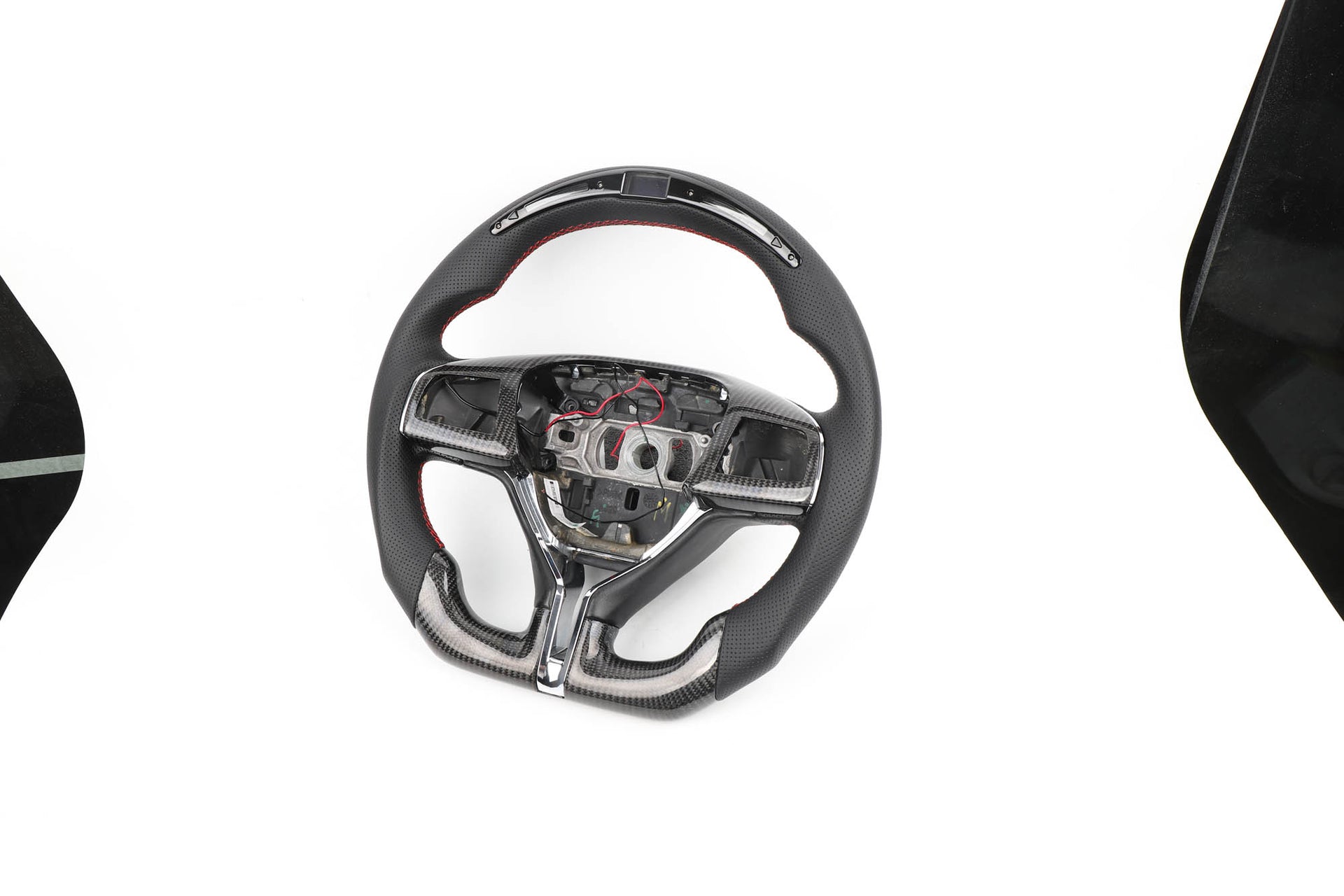 CUSTOM STEERING WHEEL for MASERATI GHIBLI, QUATTROPORTE, LEVANTE, GRANTURISMO