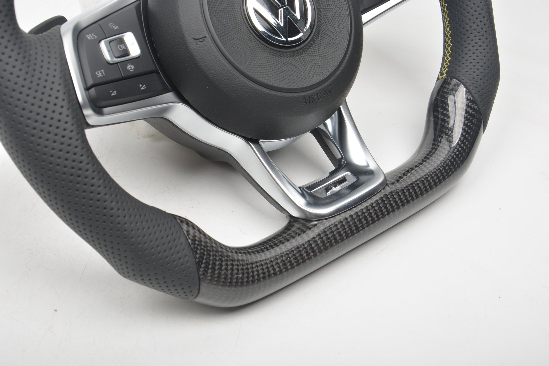 CUSTOM CARBON STEERING WHEEL for Volkswagen R