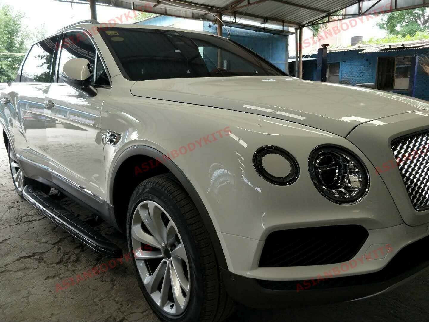 BENTLEY BENTAYGA ELECTRIC SIDE STEP RUNNING BOARDS 2015 - 2020
