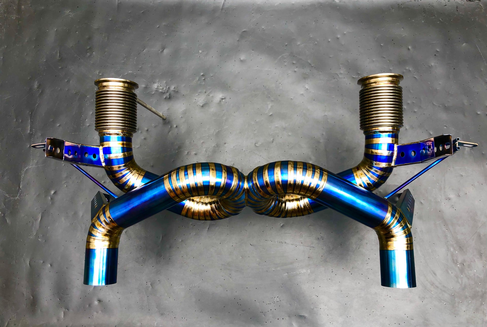 EXHAUST-CATBACK-X-PIPE-for-LAMBORGHINI-HURACAN-EVO-SPYDER-RWD-2019