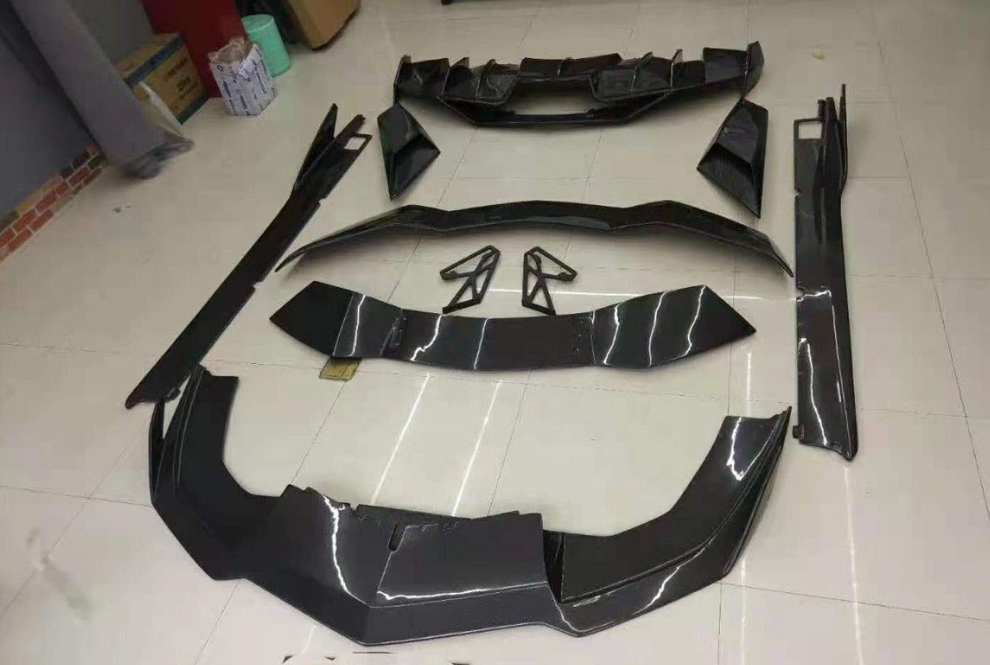 Revozport Style Carbon Fiber Side Skirts Wing Spoiler Rear Diffuser Front Lip For Lambo Aventador LP700 Body Kits