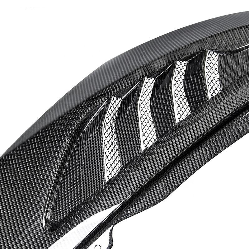 Forza Dry Carbon Front Fenders For Lamborghini Huracan 2014+  Set include: Front Fenders Material: Dry Carbon  NOTE: Professional installation is required during installation