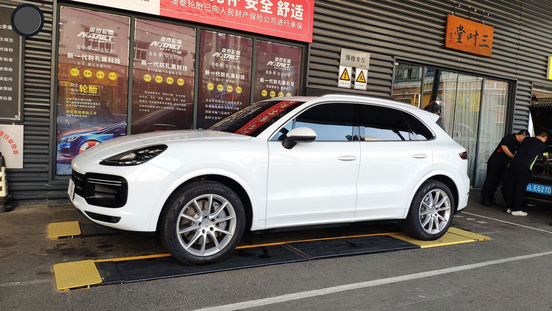 Body Kit 2018 for Porsche for Cayenne 9Y0 9YA Turbo-style
