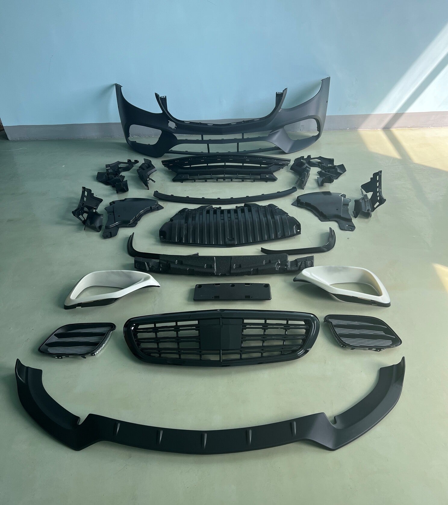 CONVERSION E63S 2020+ BODY KIT FOR MERCEDES BENZ W213 E CLASS 2015 - 2019