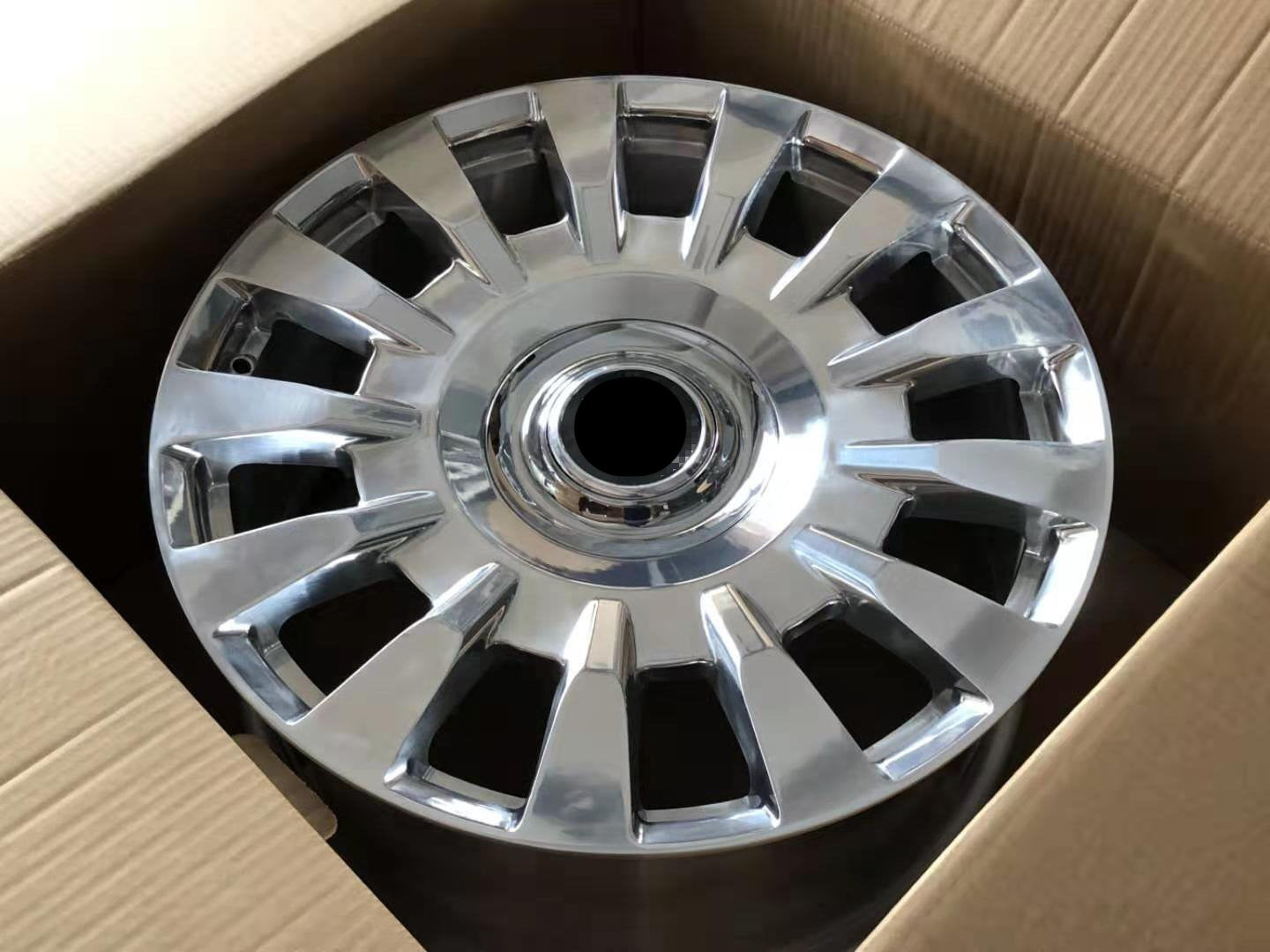 Forged Wheels for ROLLS-ROYCE SPECTRE Cullinan, Ghost, Dawn, Wraith, Phantom, Drophead RR19