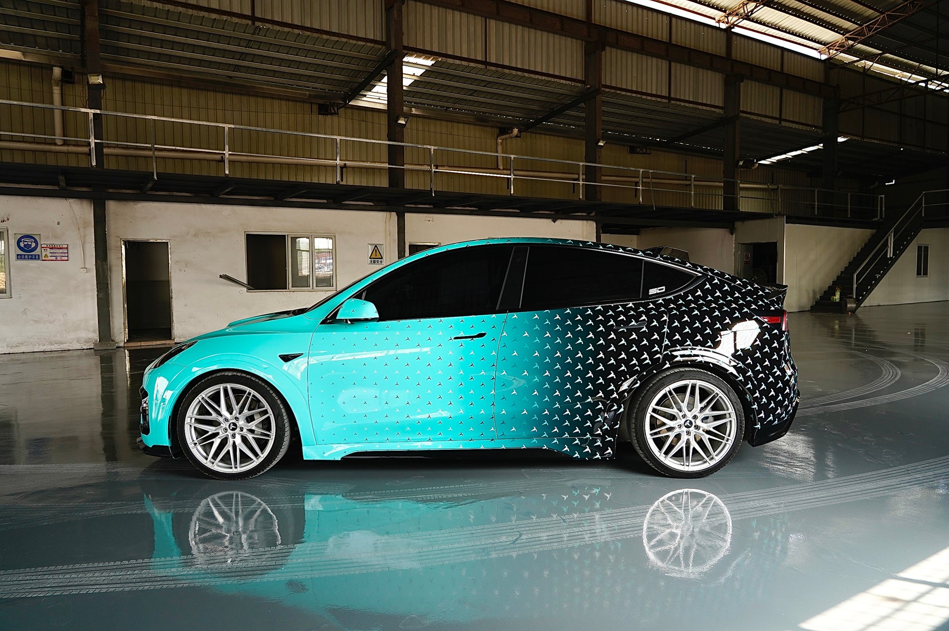 FORZA PERFORMANCE BODY KIT for TESLA Model Y Body Kit for Tesla Model Y  Set include:   Front bumper assembly with front lip Front hood Side skirts Wide fenders (can use without) Rear diffuser Trunk spoiler  Roof Spoiler Material: Carbon or PP