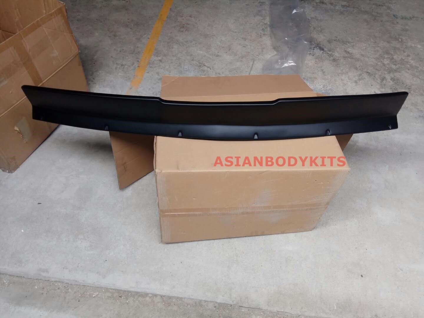 BODY KIT for CHEVROLET CAMARO 2010 - 2013  Set includes:  Front Lip (designed to fit an aftermarket ZL1 front bumper. if you are installing this kit on 3.6 or SS bumpers, it requires modifications) Fender Flares Side Skirts Rear Spoiler Rear Diffuser