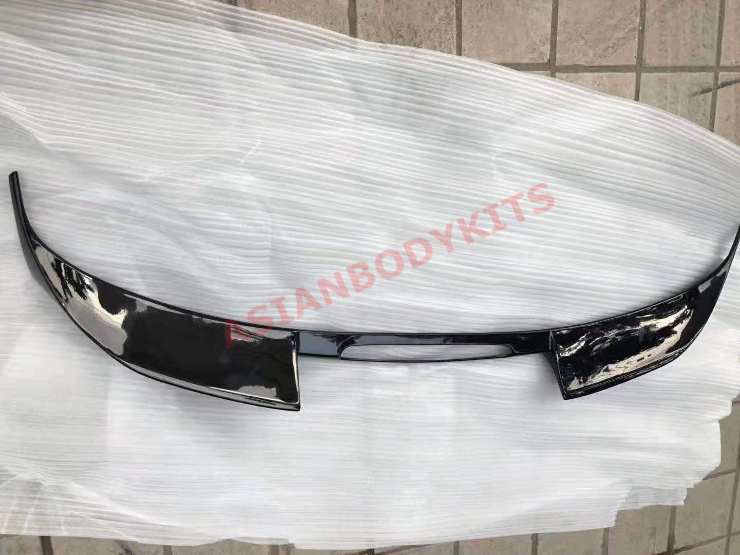 Carbon spoiler wing for Ferrari 488 GTB 2015 - 2019 - Forza Performance Group