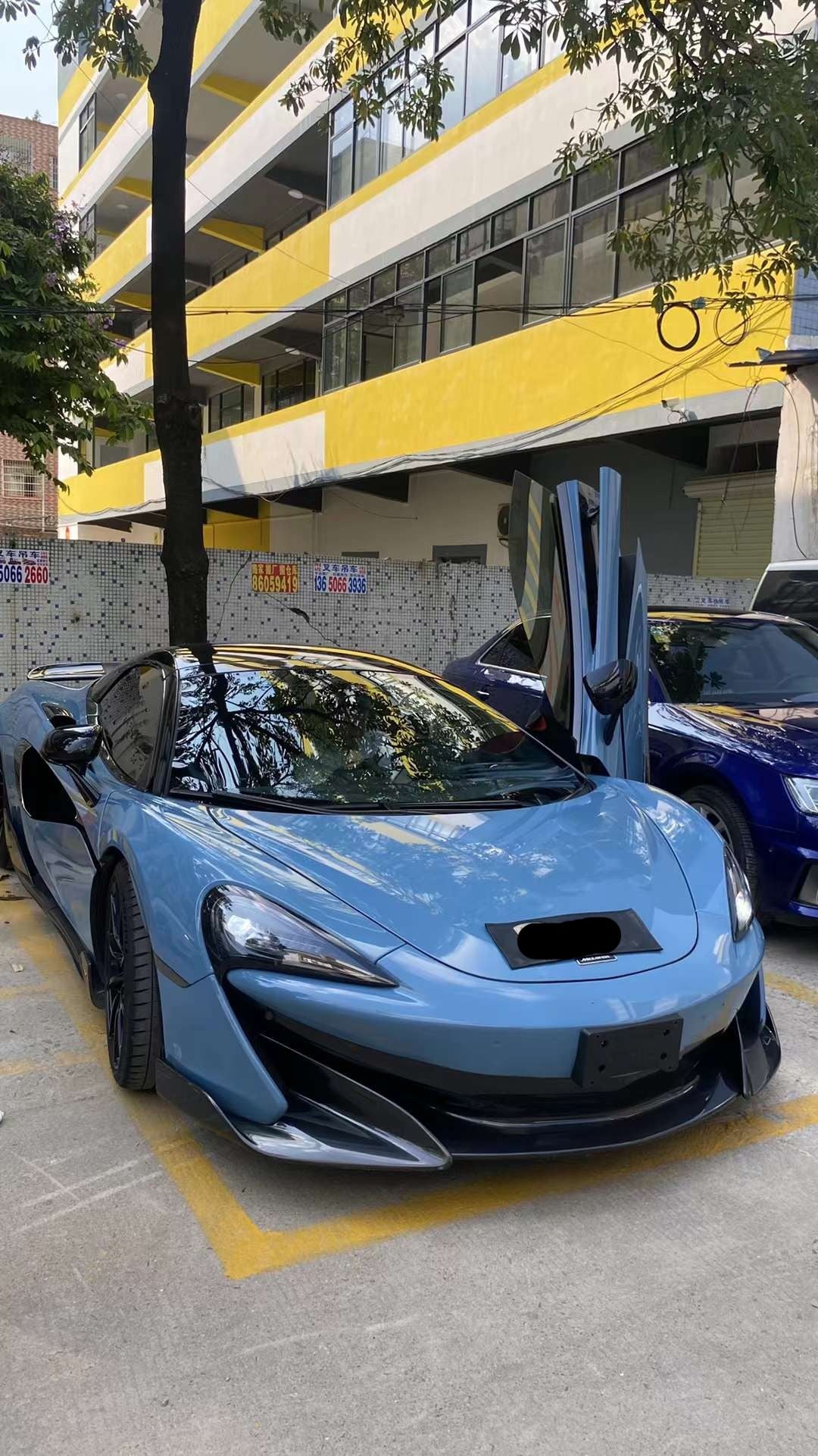 Carbon Fiber Conversion Body Kit For MCLAREN 570S 540C TO 600LT  Set Include:  Front Bumper Front Hood Rear Hood Rear Bumper Rear Spoiler Material: Carbon Fiber