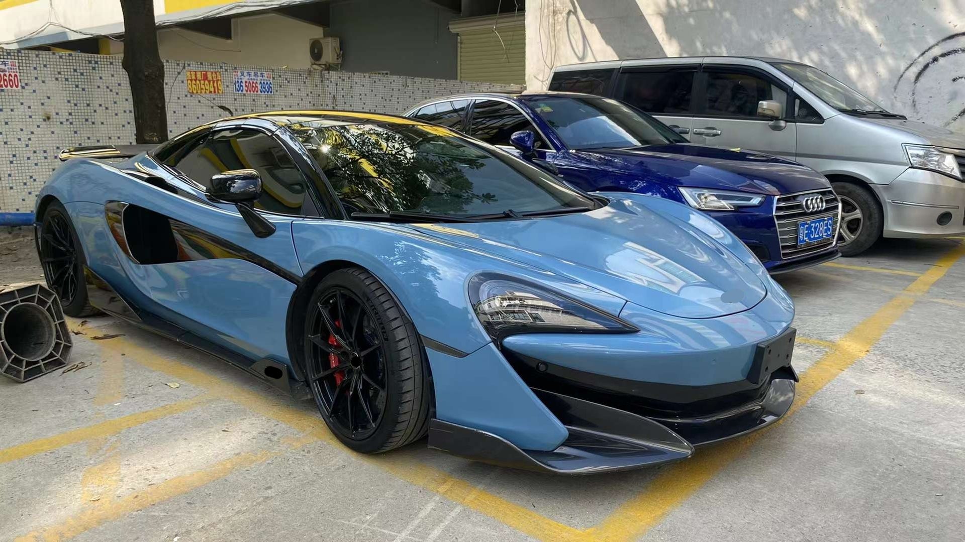 Carbon Fiber Conversion Body Kit For MCLAREN 570S 540C TO 600LT  Set Include:  Front Bumper Front Hood Rear Hood Rear Bumper Rear Spoiler Material: Carbon Fiber