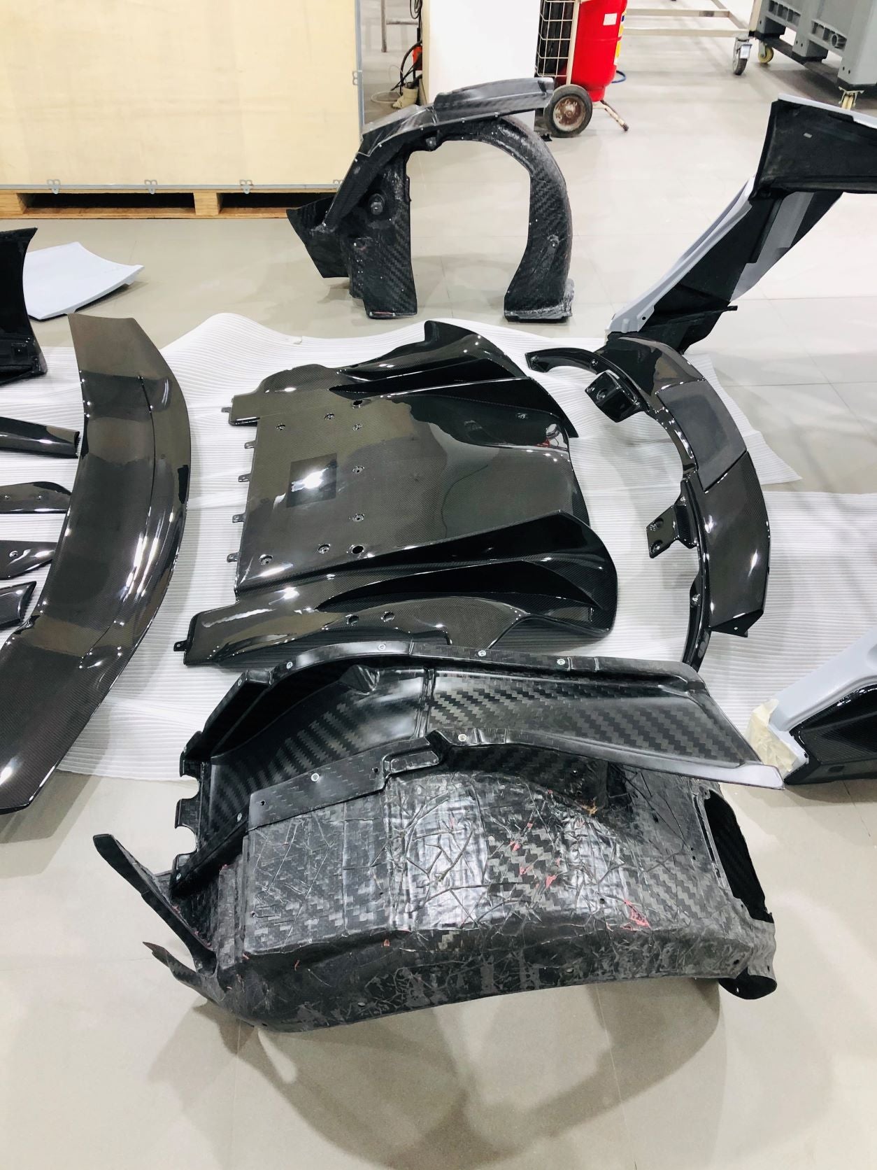 Conversion Dry Carbon Body Kit For McLaren P1 2013-2016 to P1 GTR  Set Include:  Front Lip Front Bumper OEM Part Fron Bumper Air Intake Cover Side Skirts Side Air Intake Cover Rear Diffuser Rear Diffuser Trims Rear Spoiler (2 types) Trunk/Hood Lid Panel Entrance Material: Dry Carbon  CONTACT US FOR PRICING  Note: Professional installation is required.