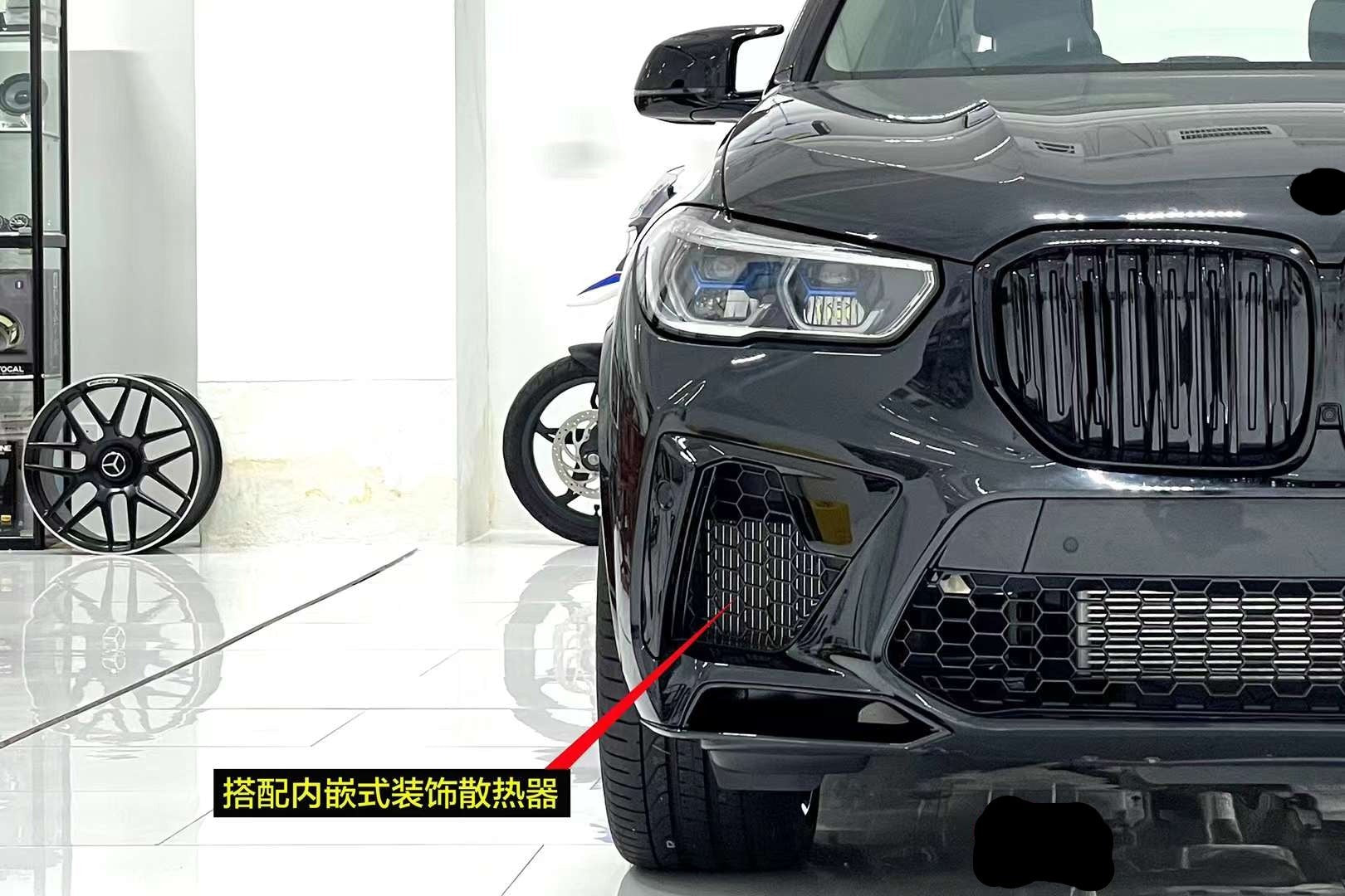 CONVERSION UPGRADE FACELIFT X5M BODY KIT FOR BMW X5 G05 2020+  Made in Taiwan  Set includes:  Front Bumper Assembly Fender Flares Side Skirts Rear Bumper Assembly Rear Diffuser Exhaust Tips