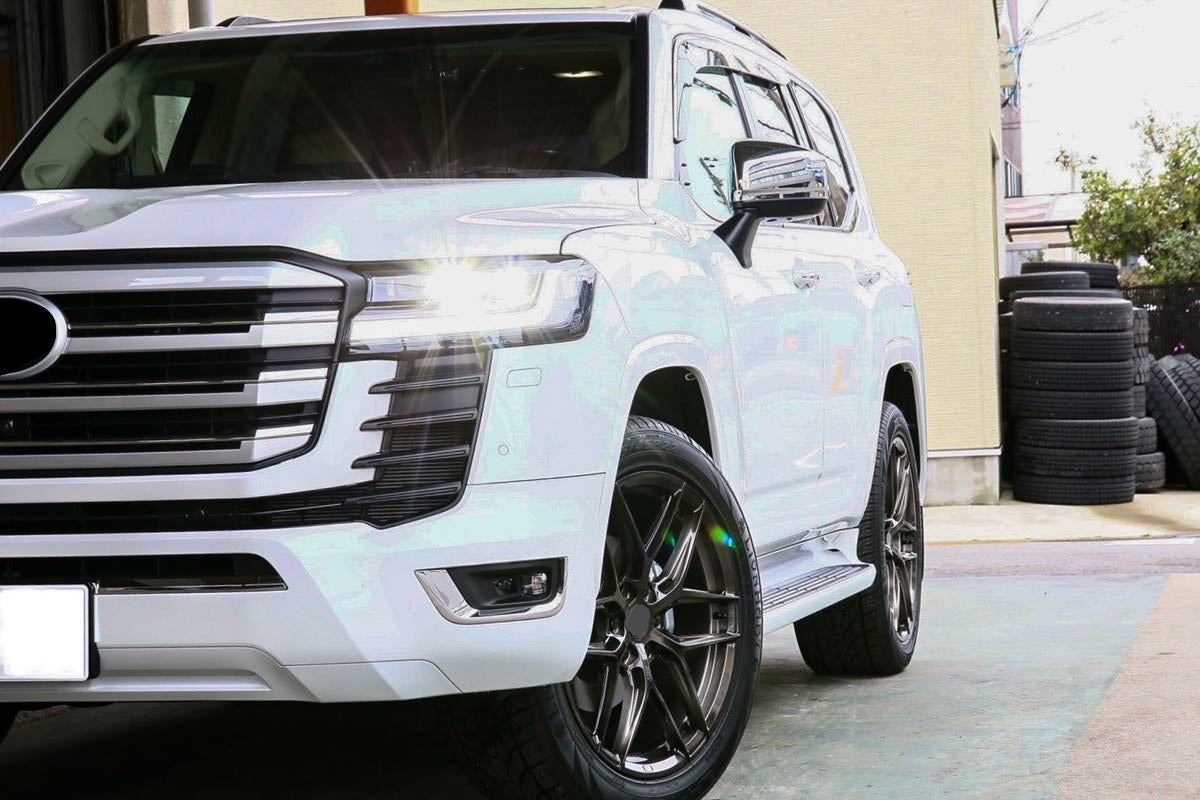 We manufacture premium quality forged wheels rims for   TOYOTA LAND CRUISER 300 LC 300 in any design, size, color.  Wheels size: 22 x 9.5  PCD: 6 X 139.7  CB: 95.1  Forged wheels can be produced in any wheel specs by your inquiries and we can provide our specs