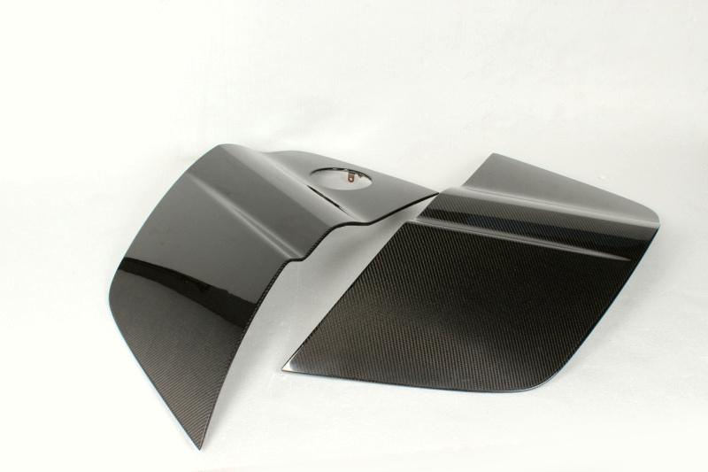 CARBON FIBER DOOR FENDER SIDE BLADES FOR AUDI R8 TYPE 42 2007 - 2015