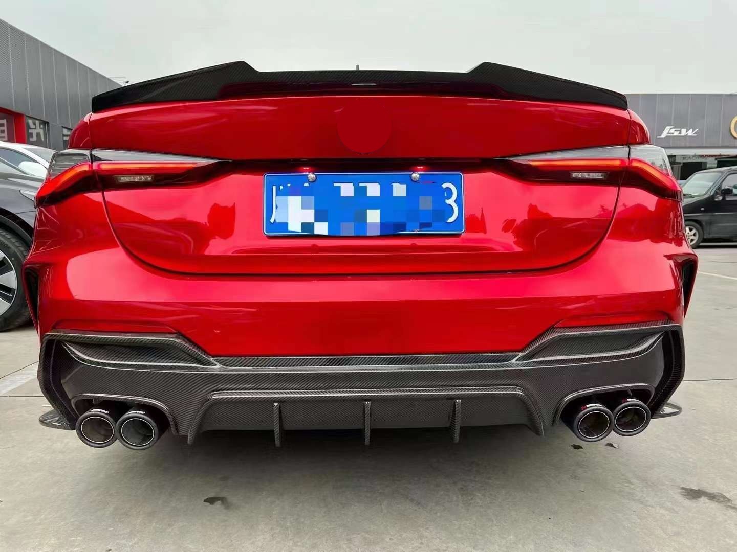 M TECH CARBON BODY KIT FOR BMW 4 SERIES G26 G22 G23 2020+
Set includes:
Front Lip
Side Skirts
Rear Diffuser
Spoiler
Material: Real Carbon Fiber
NOTE:Professional installation is required
