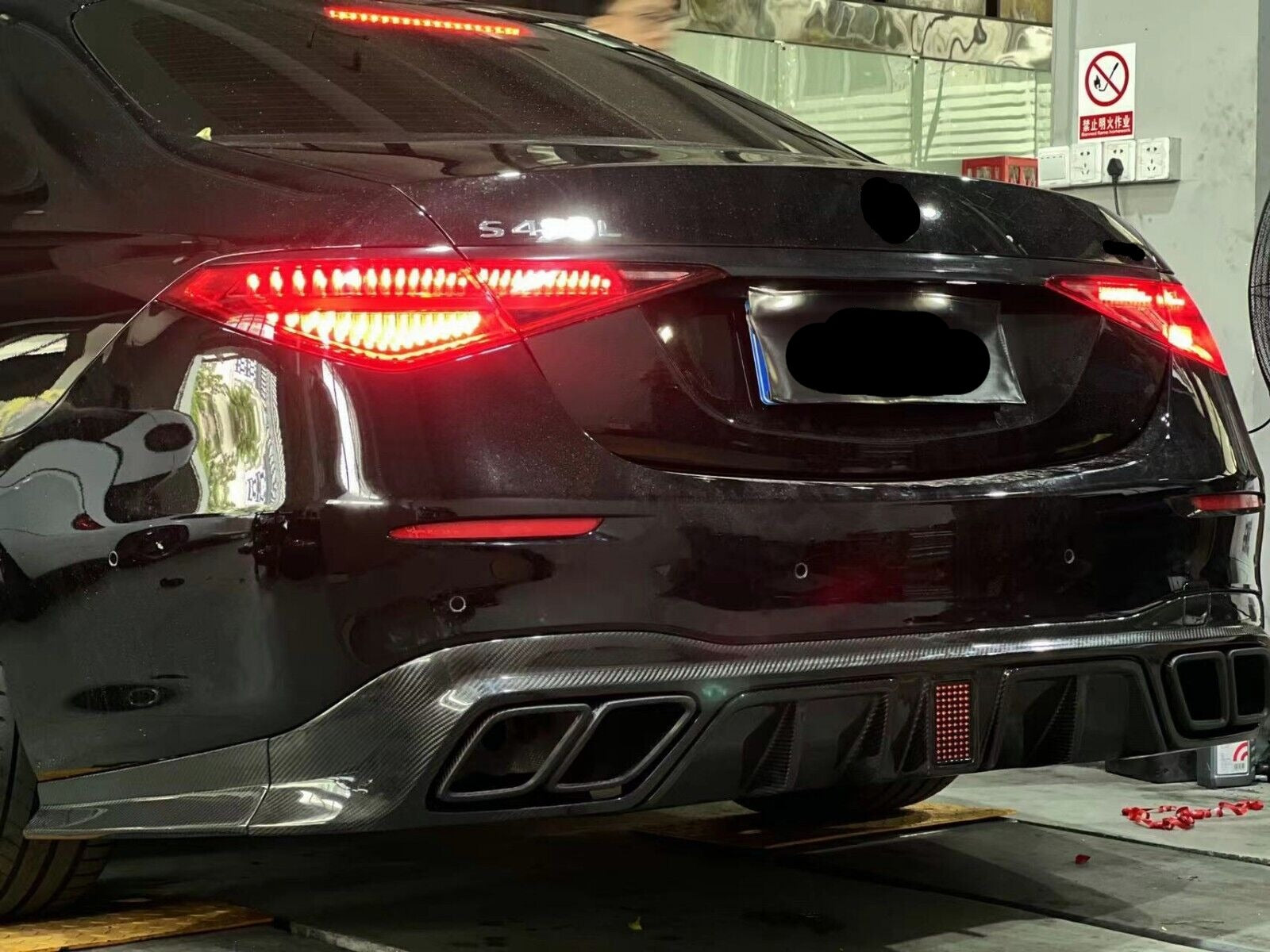 Mansory Carbon Body Kit For Mercedes Benz S Class AMG W223 2020+  Set include:  Front Lip Side Skirts Rear Diffuser with LED Light Material: Carbon  Note: Professional installation is required