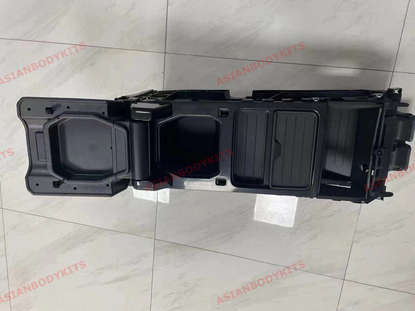 Middle Armrest Console Box For Land Rover Defender L663 2019+ Set include: Armrest Console Box Material: ABS plastics Note: Professional installation is required