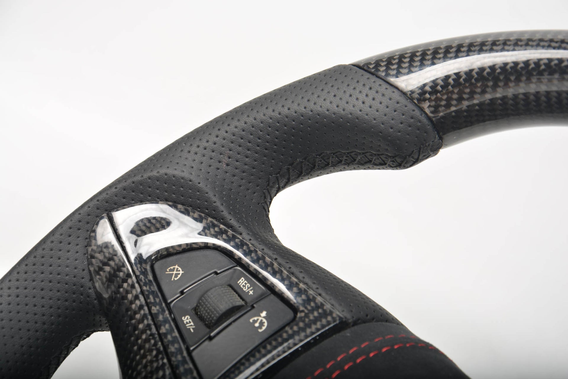 CUSTOM CARBON STEERING WHEEL for BUICK