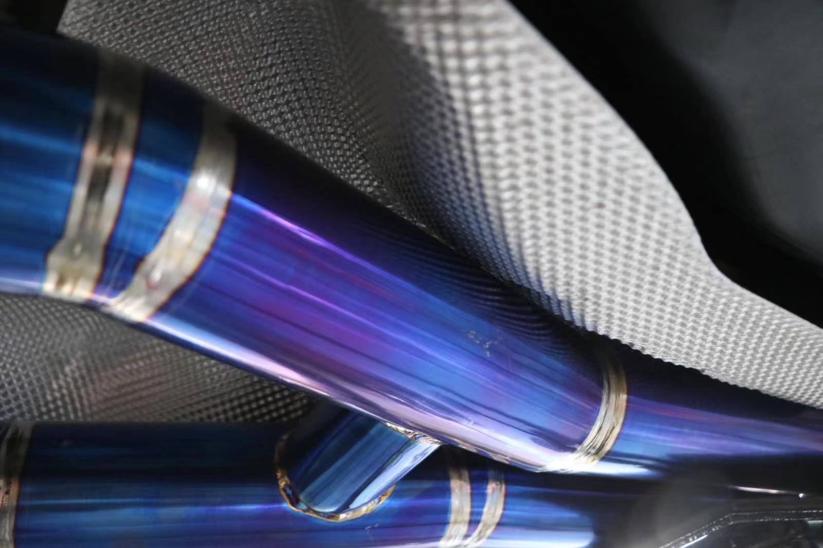 Aggressive Sporty Sound Valved Exhaust Catback Muffler For BMW M8 F93 Gran Coupe 2019+ 4.4L  Set include:  Center pipes Muffler with valves The valve control unit and remote controller Material: Stainless steel  Production time: 10 days  NOTE: Professional installation is required.