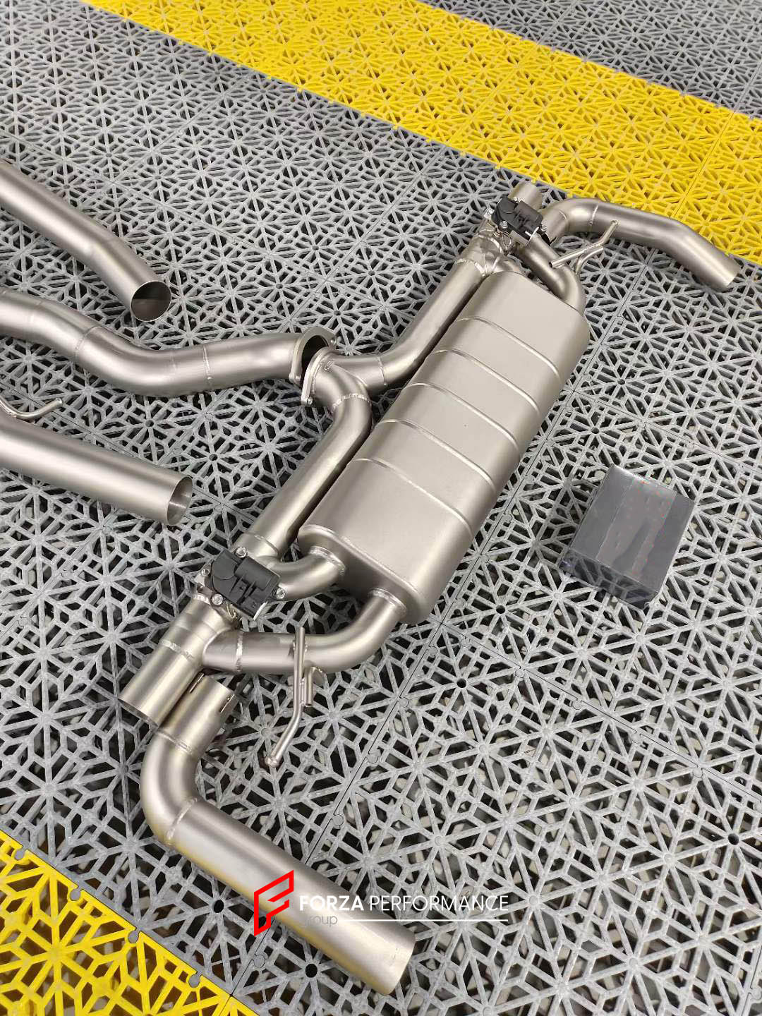 VALVED EXHAUST CATBACK MUFFLER for MERCEDES-BENZ GLS 450 3.0T  Set includes:  Center Pipes Exhaust tips Mufflers with valves