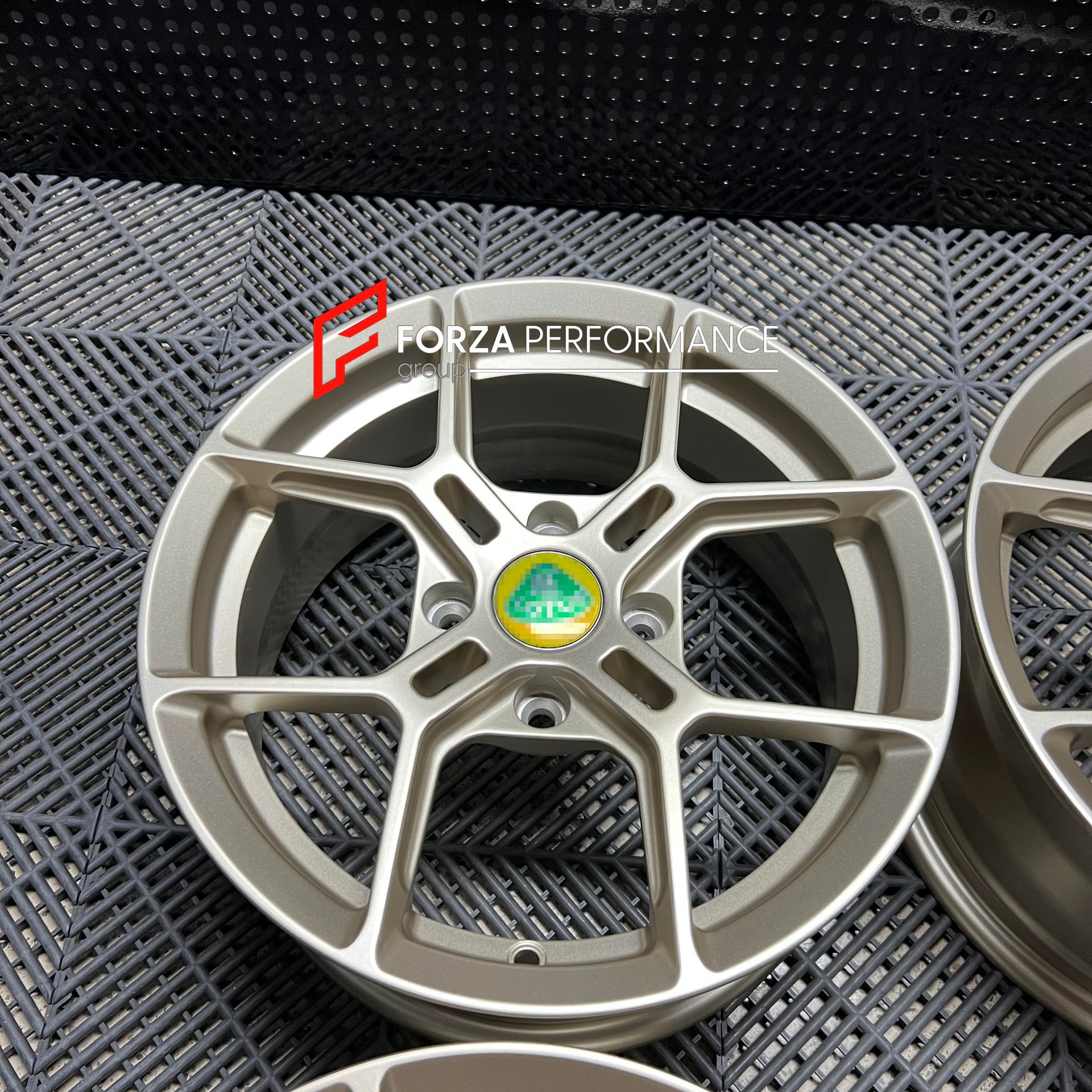 15 INCH FORGED WHEELS RIMS for LOTUS 7 CONTINUATION CAR WITH FORD CORTINA HUBS  custom fit Porsche GT