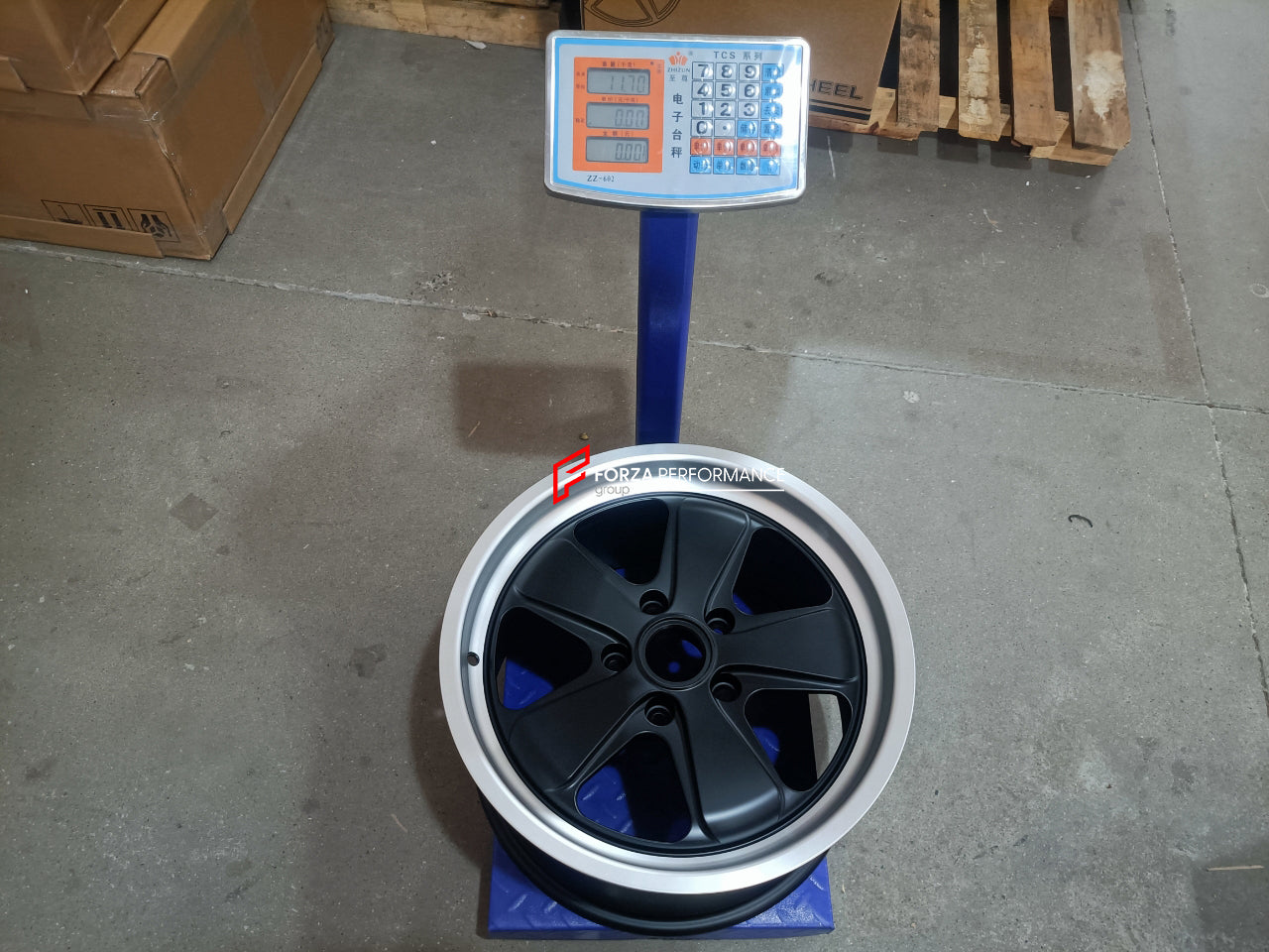 FORGED WHEELS RIMS FOR PORSCHE CAYENNE E4 EV 2026+ Forza Performance custom fit buy FUCHS