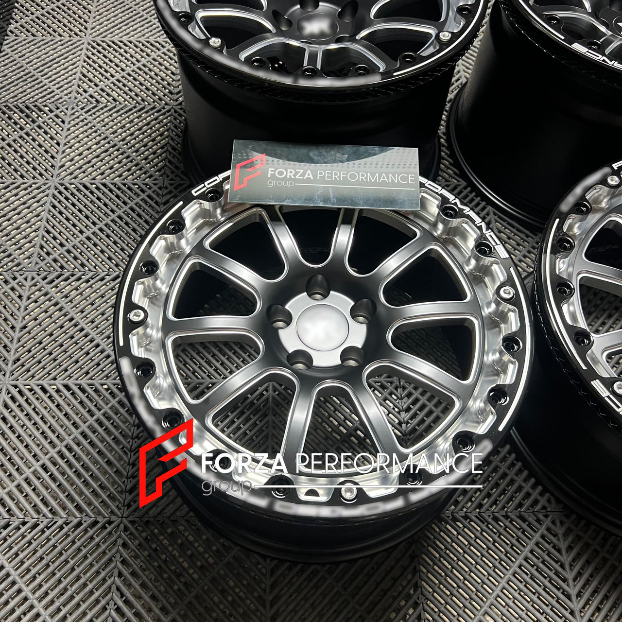 18 INCH BEADLOCK FORGED WHEELS RIMS for AUDI R8 2017 FORZA custom fit buy vtforged GS8X/BL style wheels