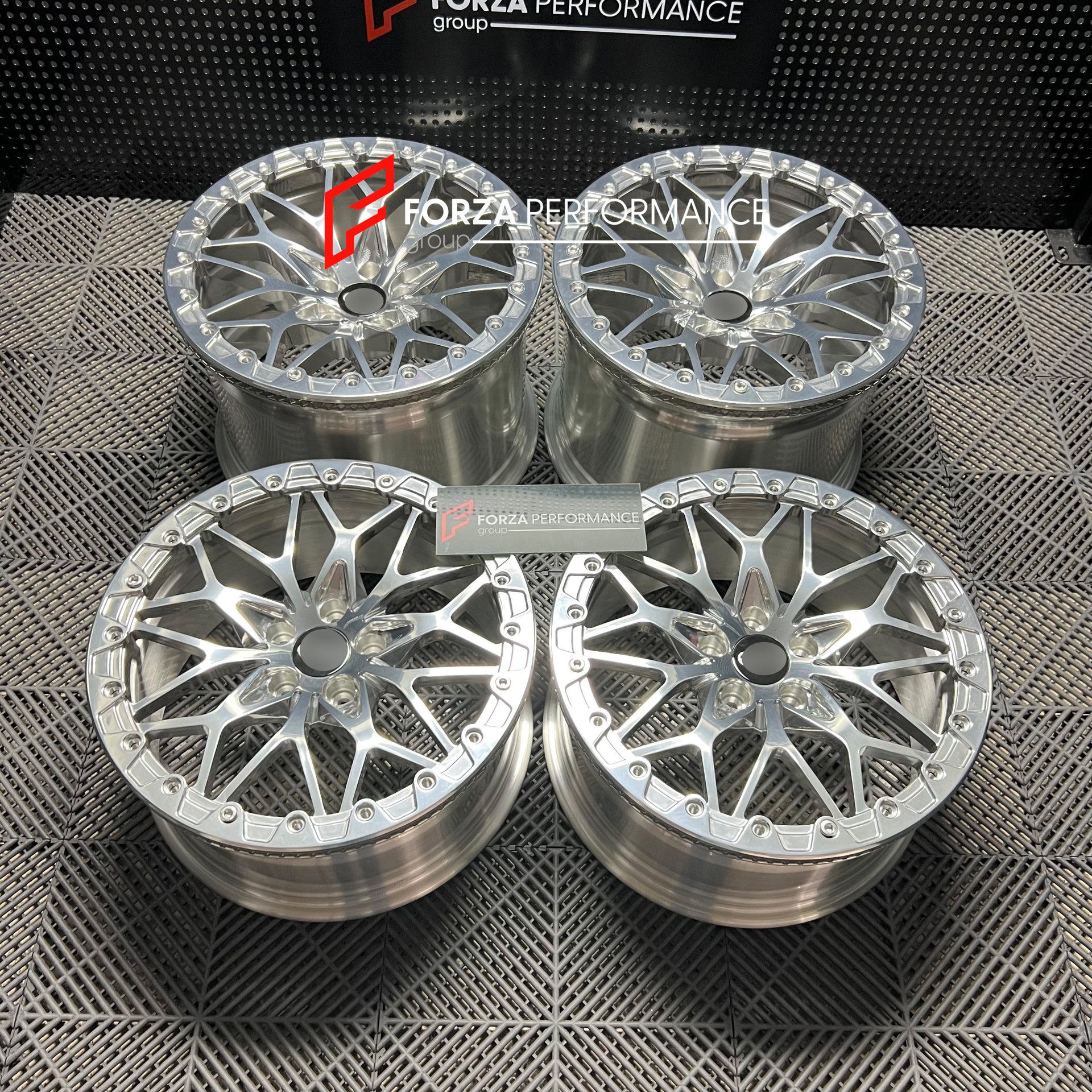 18 INCH BEADLOCK FORGED WHEELS RIMS for AUDI R8 2017 Forza Performance custom fit  VTFORGED VS-R/BL Beadlock design style wheels
