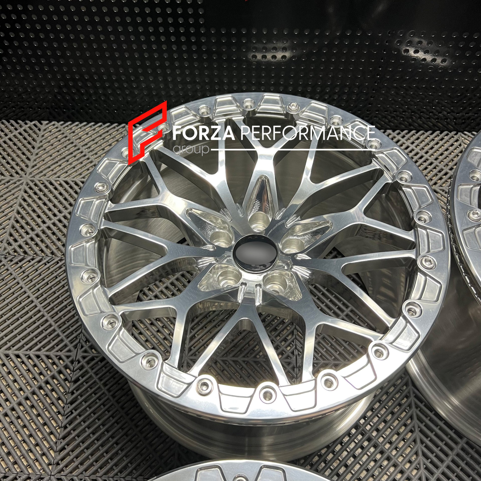 18 INCH BEADLOCK FORGED WHEELS RIMS for AUDI R8 2017 Forza Performance custom fit  VTFORGED VS-R/BL Beadlock design style wheels