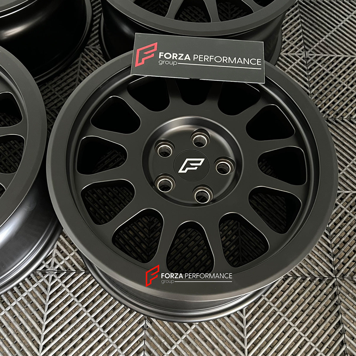 18 INCH FORGED WHEELS RIMS for LAND ROVER RANGE ROVER L322 FACELIFT 2011 custom fit METHOD MR305 WHEELS 