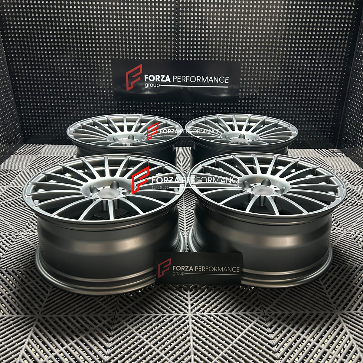 18 INCH FORGED WHEELS RIMS for MERCEDES BENZ CLK CLASS CLK 63 AMG W209 2009 custom fit buy OEM Mercedes Benz A1764010502 style design wheels
